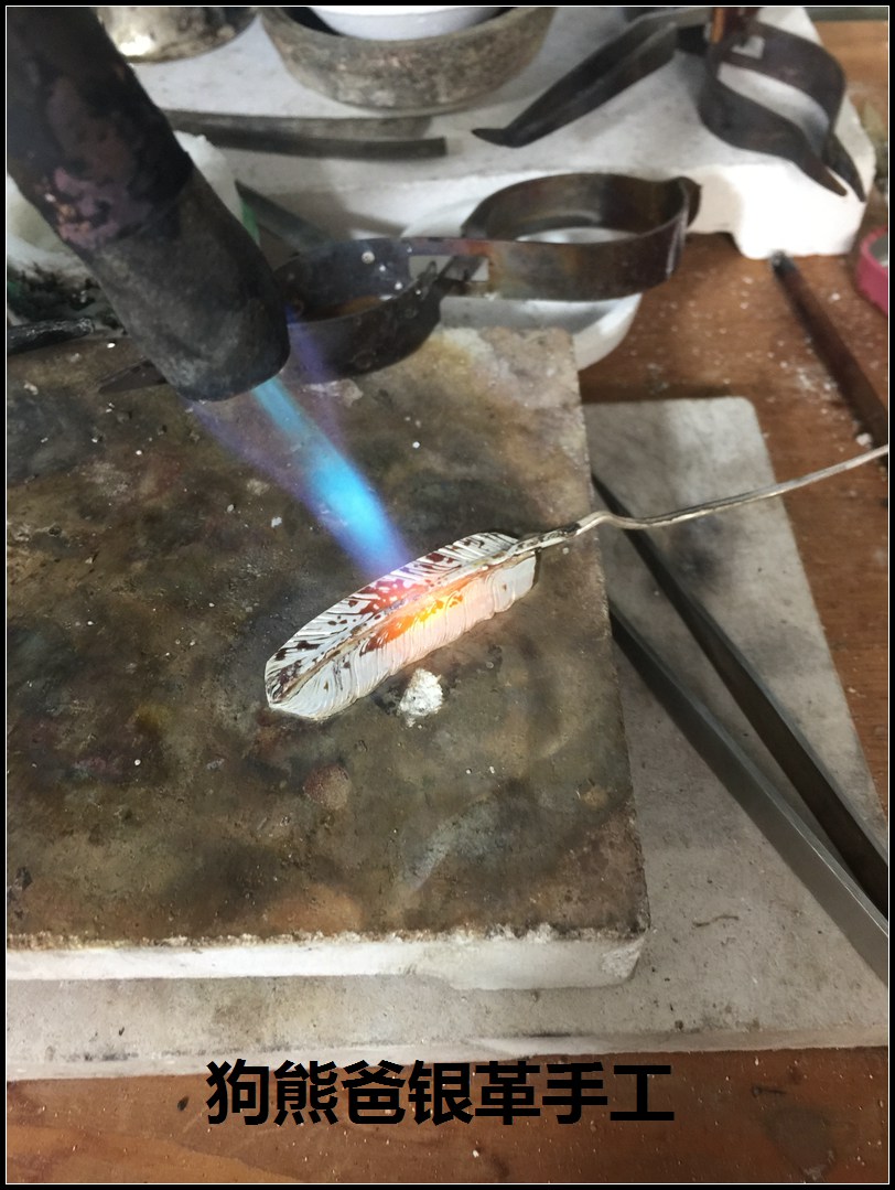 高桥吾郎的羽毛是经典，我不复刻，我学习！