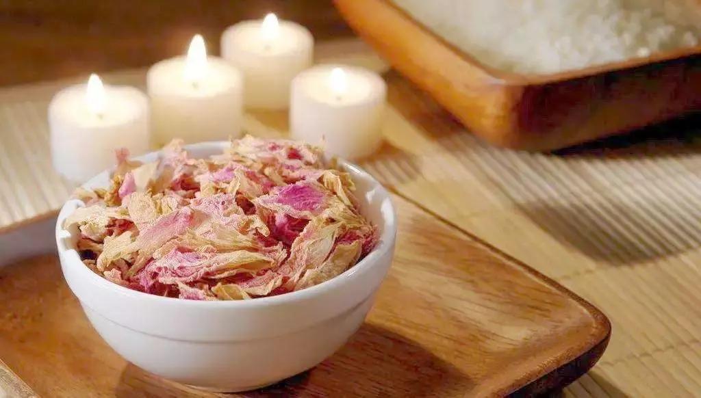 南宁回南天要注意什么,回南天如何防潮湿要关窗还是开窗