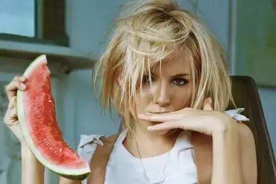 有什么食物跟伟哥一样 (有什么食物可以和伟哥一样)