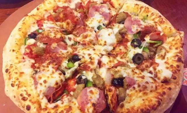 30选1,全广州最抵食的好吃披萨找到了!团长用生命亲测!