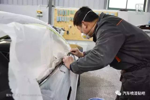 阿斯顿马丁suv改色膜案例,阿斯顿马丁贴膜改色品牌排行榜