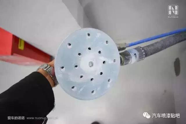 阿斯顿马丁suv改色膜案例,阿斯顿马丁贴膜改色品牌排行榜