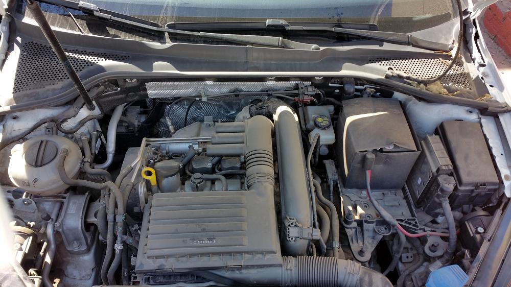 为什么本田的发动机舱那么乱,本田发动机舱为什么反而很凌乱