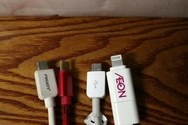 数据线充电最快的方法,让充电的速度更快