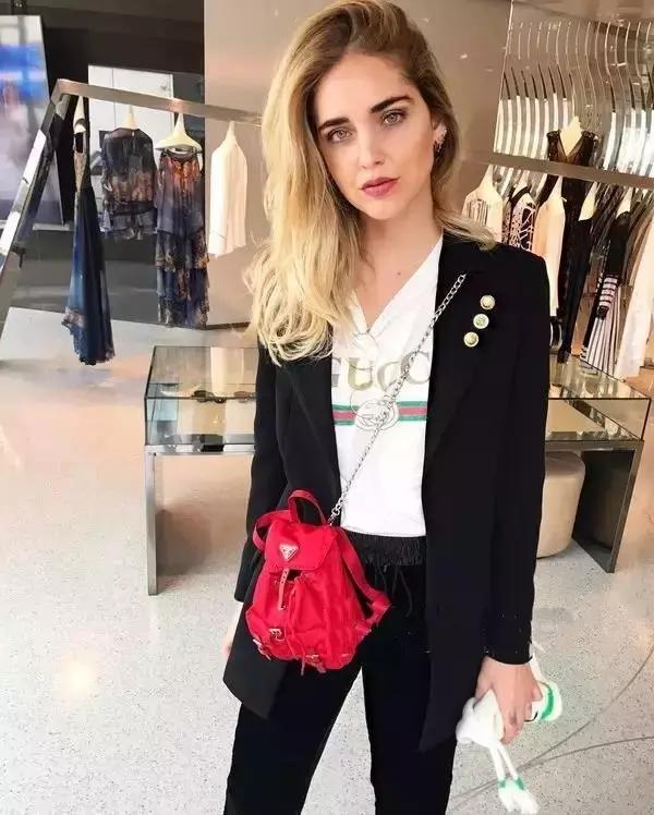 今年流行的爆款t恤,2013女t恤白字母