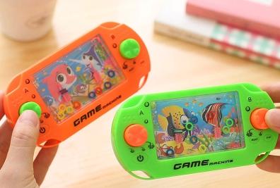 引领一代人“三观”的娱乐用品