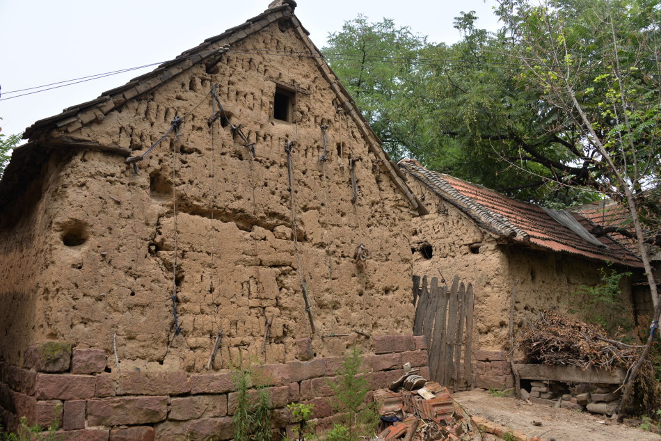 临沣寨中原第一红石古寨,河南古寨临沣寨的传说