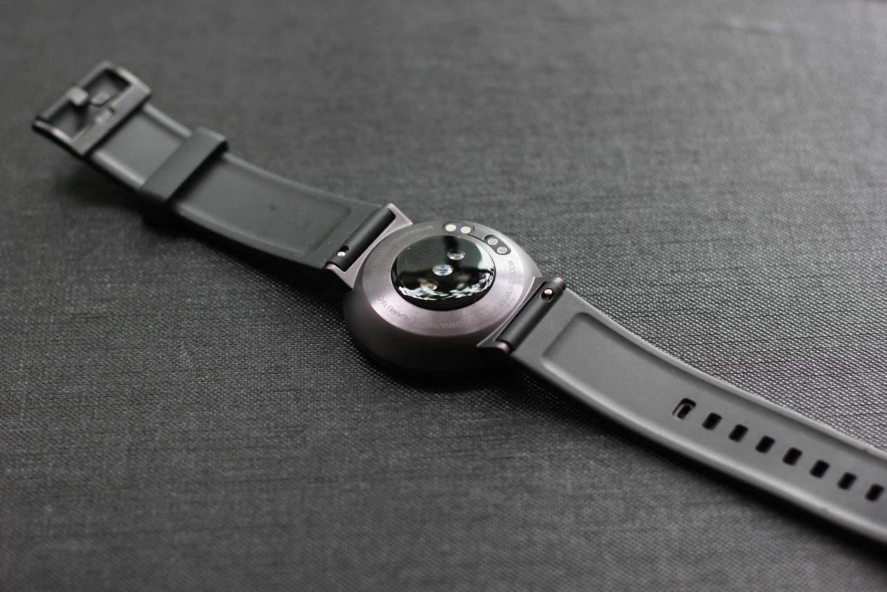 华为荣耀手表S1：你离睡好觉还有一只手表的距离