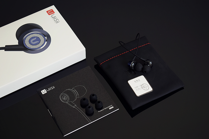 小巧精致的大众情人——UiiSiiHi-820耳机体验评