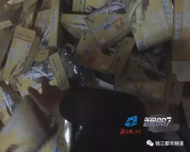 普通鸡蛋成“藏鸡蛋”，*裤内**成神器，007*底卧**揭保健品销售套路