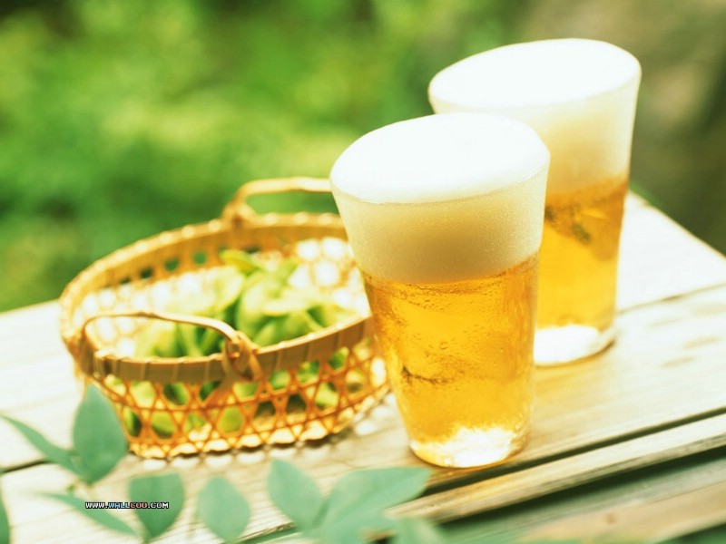 啤酒白酒可以代替料酒吗,白酒啤酒可以替代料酒吗