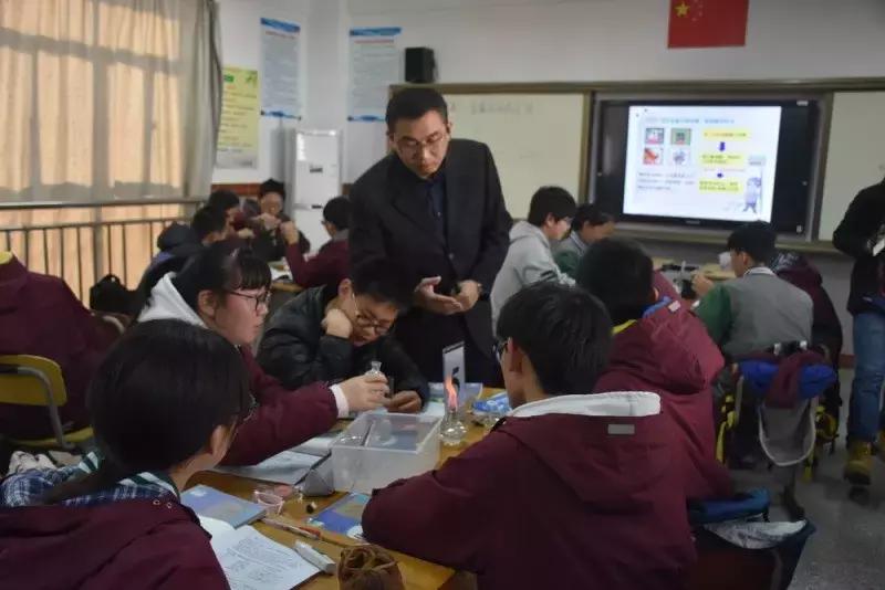 家门口的好学校特色课程,什么样的学校能算一个是好学校