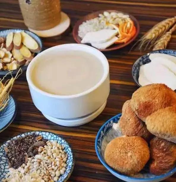 这个卖得正火的商品竟然出现了山寨，快看看你买对了吗？