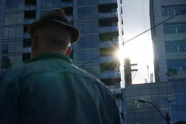 索尼fe90mmf2.8微距怎样用,索尼fe85mm1.8f镜头