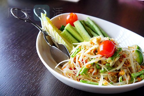 「乐食|周墨」外表小清新,强劲刺激的泰国自助餐!