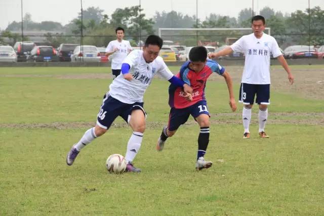 啥子喃？劲浪老友退出成超！听魏大侠摆这支草根豪门的家史