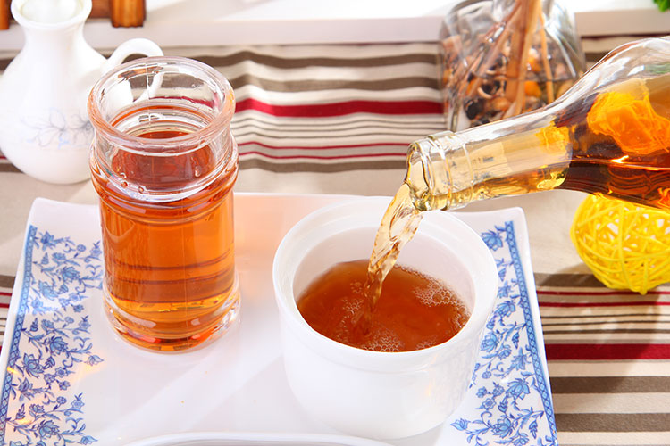 啤酒白酒可以代替料酒吗,白酒啤酒可以替代料酒吗