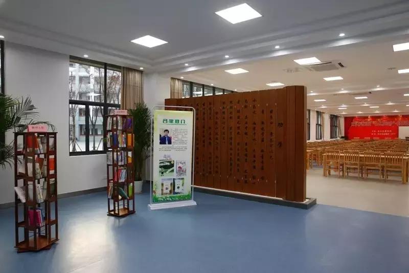 家门口的好学校特色课程,什么样的学校能算一个是好学校