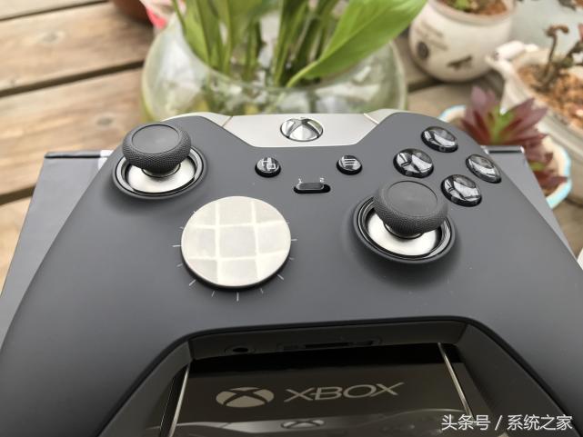 xboxonex精英手柄2代差别,xboxone手柄和精英手柄