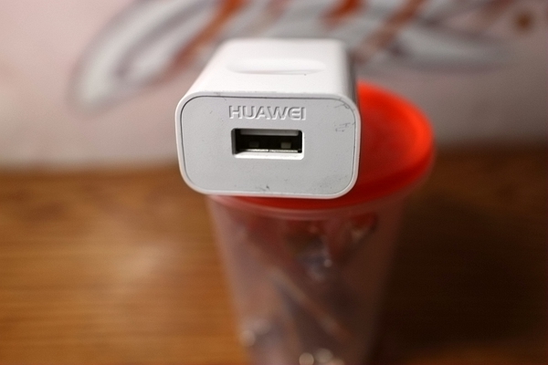 数据线充电最快的方法,让充电的速度更快