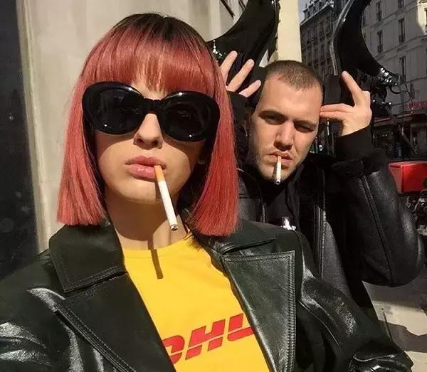 今年流行的爆款t恤,2013女t恤白字母