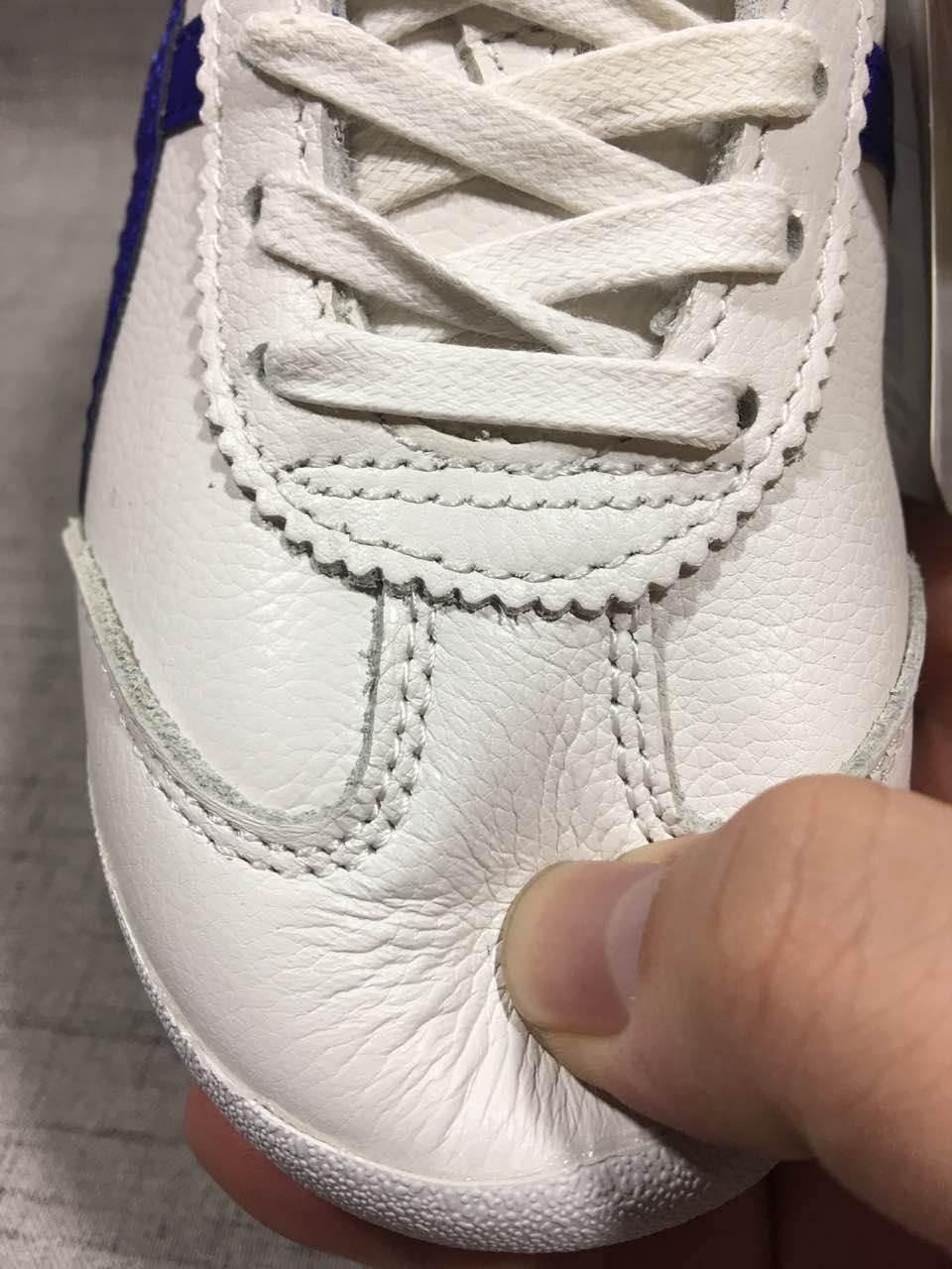 鬼冢虎运动款黑色红标,鬼冢虎耐克