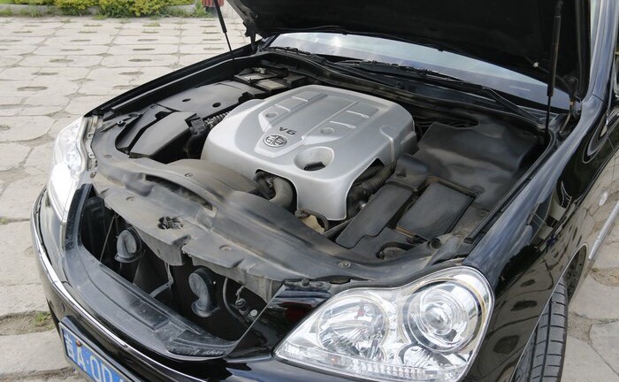 红旗盛世高档汽车,2016款一汽红旗盛世手动挡