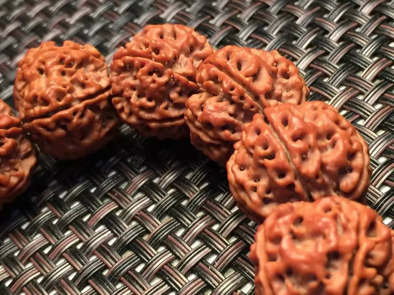 金刚圈子里混三年,这些品种都够呛能认全!