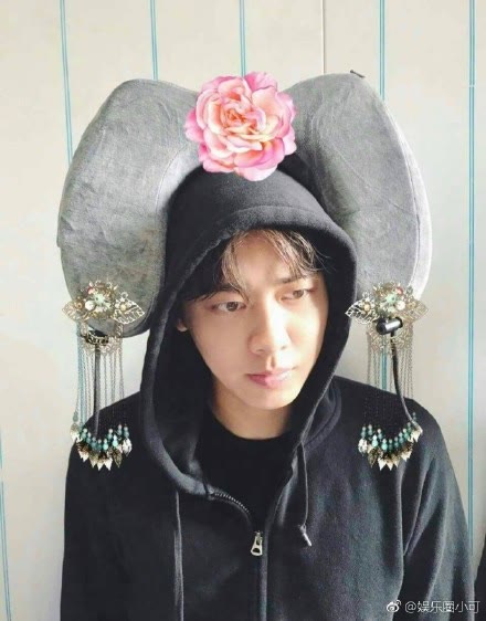 能让刘亦菲李易峰散发逗比气质的U型枕，到底有多神奇？