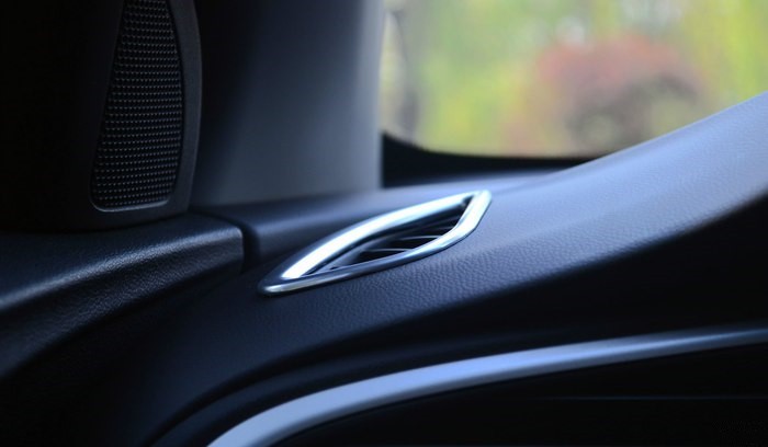 坚信自己的选择是正确的,坚信自己的选择