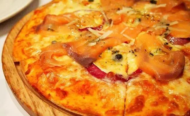 30选1,全广州最抵食的好吃披萨找到了!团长用生命亲测!