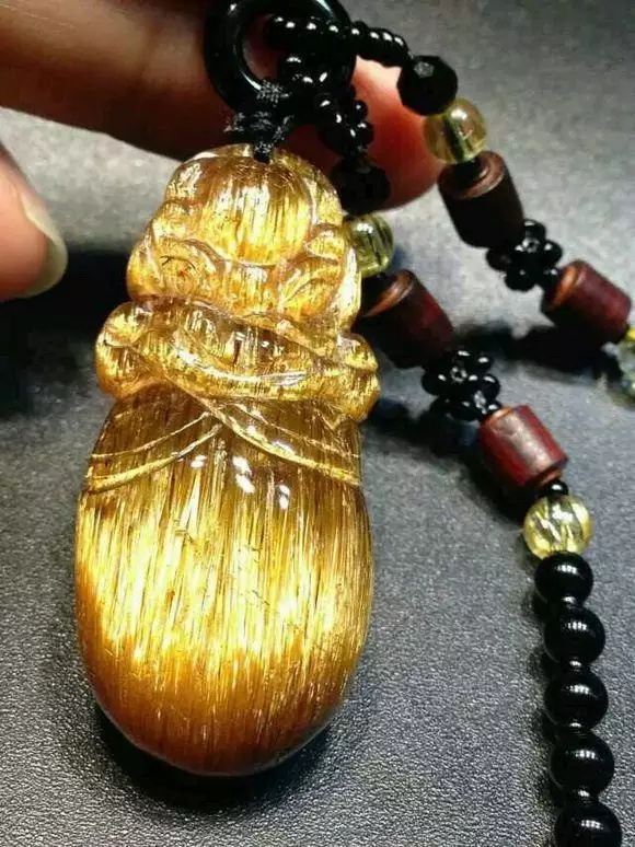 钛晶:“水晶之王”,不但招财还辟邪,你了解吗?