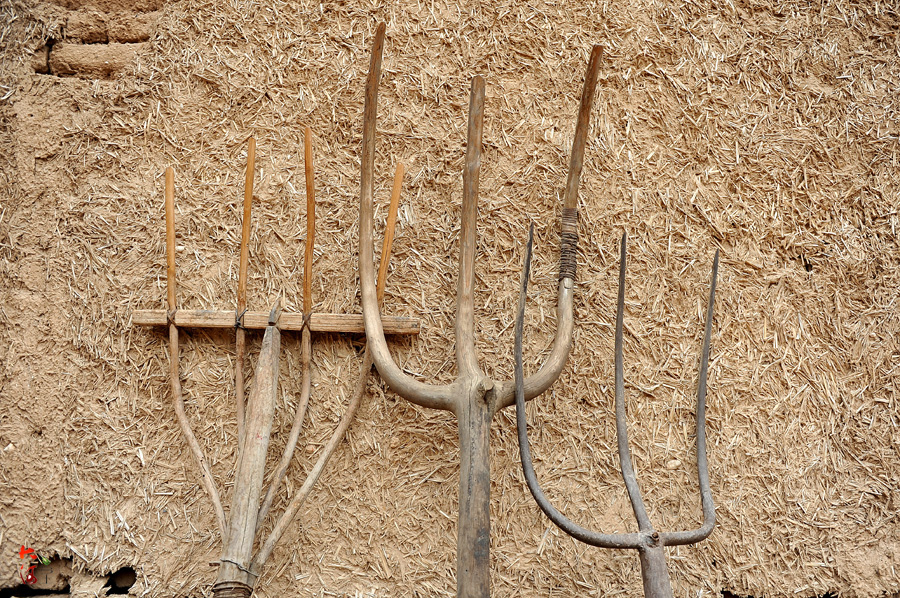 已经消失的农村老物件你认识几样,70后的回忆照片老物件