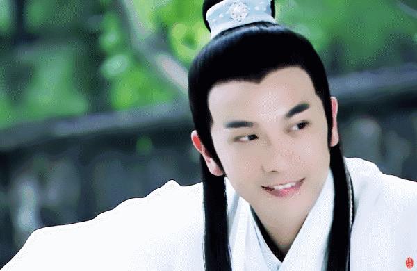 樱花限定款,一起粉出少女味|时令