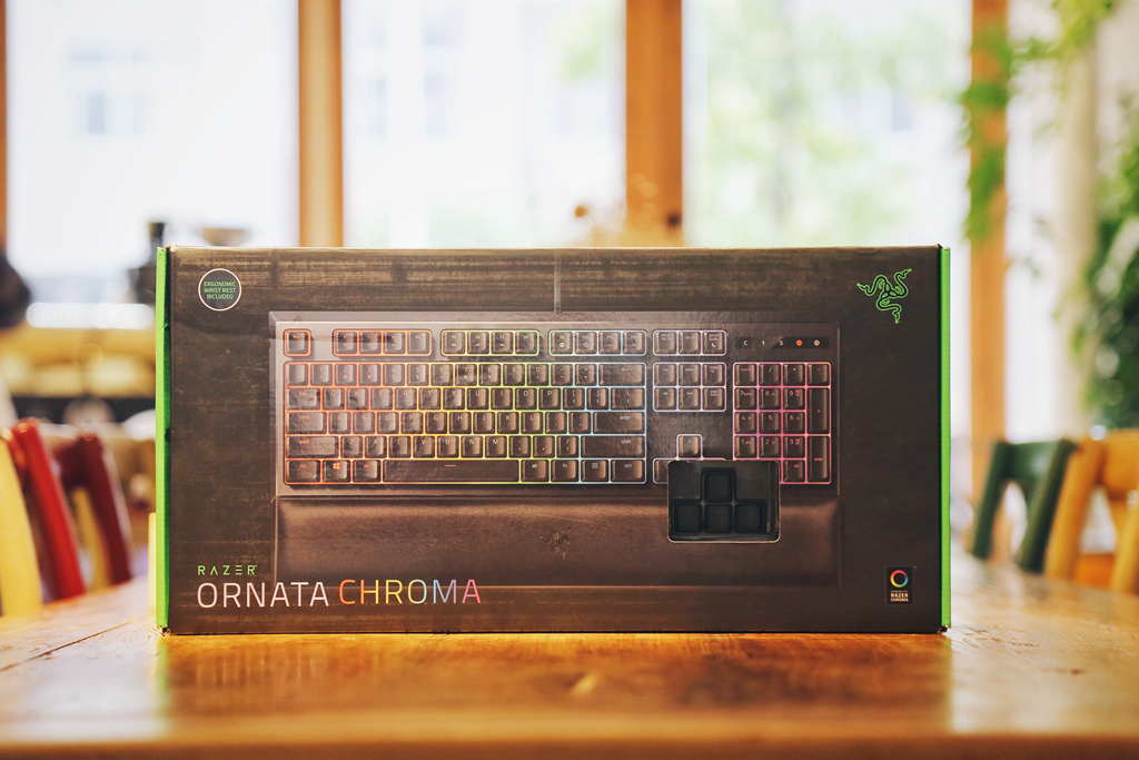 雷蛇键盘雨林狼蛛v3轻薄款,雷蛇狼蛛键盘专业版