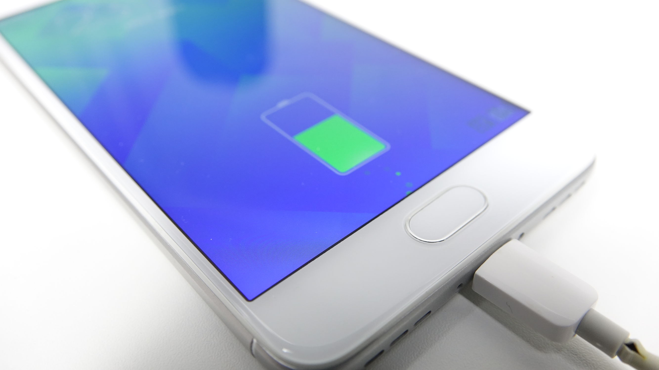 魅蓝5s深度体验:千元机快充是噱头还是真实力