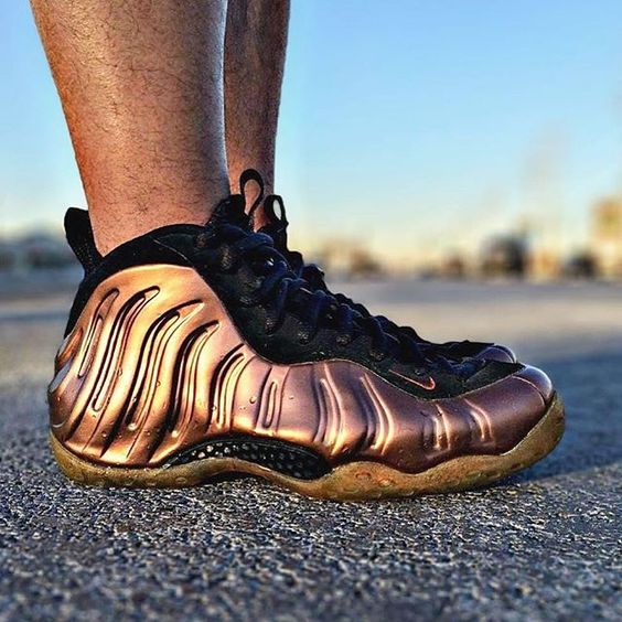 类似喷泡的球鞋,球鞋喷泡