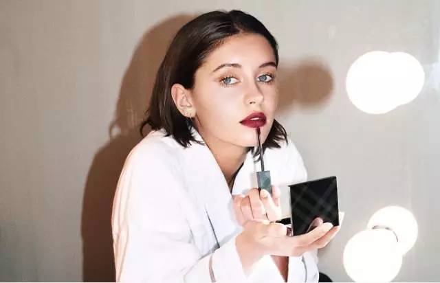 最新款口红推荐大牌 (2018大牌口红新品)