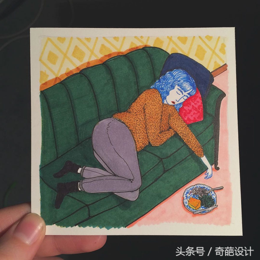 女人一个人的独居生活,女人一个人独自在家的样子