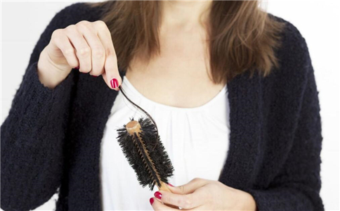 痰湿为什么会导致脱发,雄性激素脱发是什么原因导致的