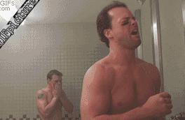 睡在上铺想玩台式电脑怎么弄,在上铺玩电脑