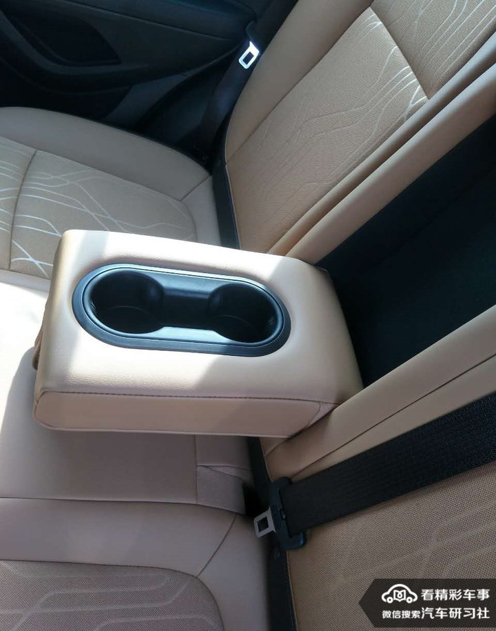 雪佛兰创酷2014款与2016款区别,雪佛兰trax创酷2016款1.4t