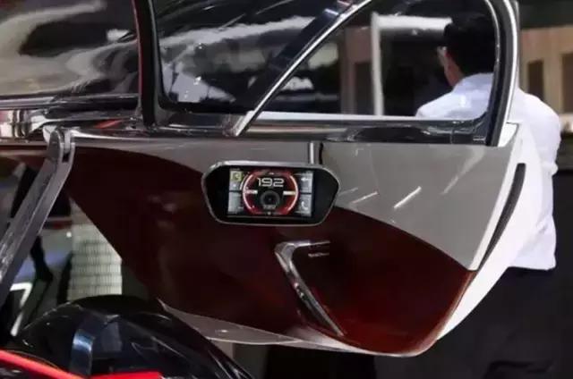 你还记得第一辆汽车吗,比亚迪造几种汽车