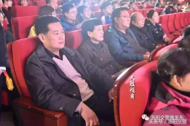 交通法制安全进校园活动,交警交通安全进校园活动