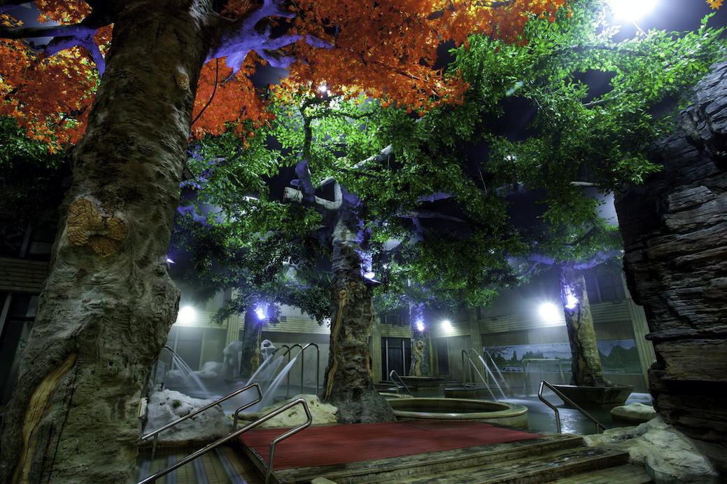 泡温泉，不同温度养生效果大不同