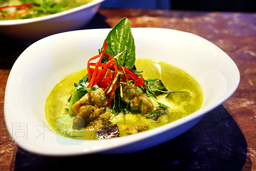 「乐食|周墨」外表小清新,强劲刺激的泰国自助餐!