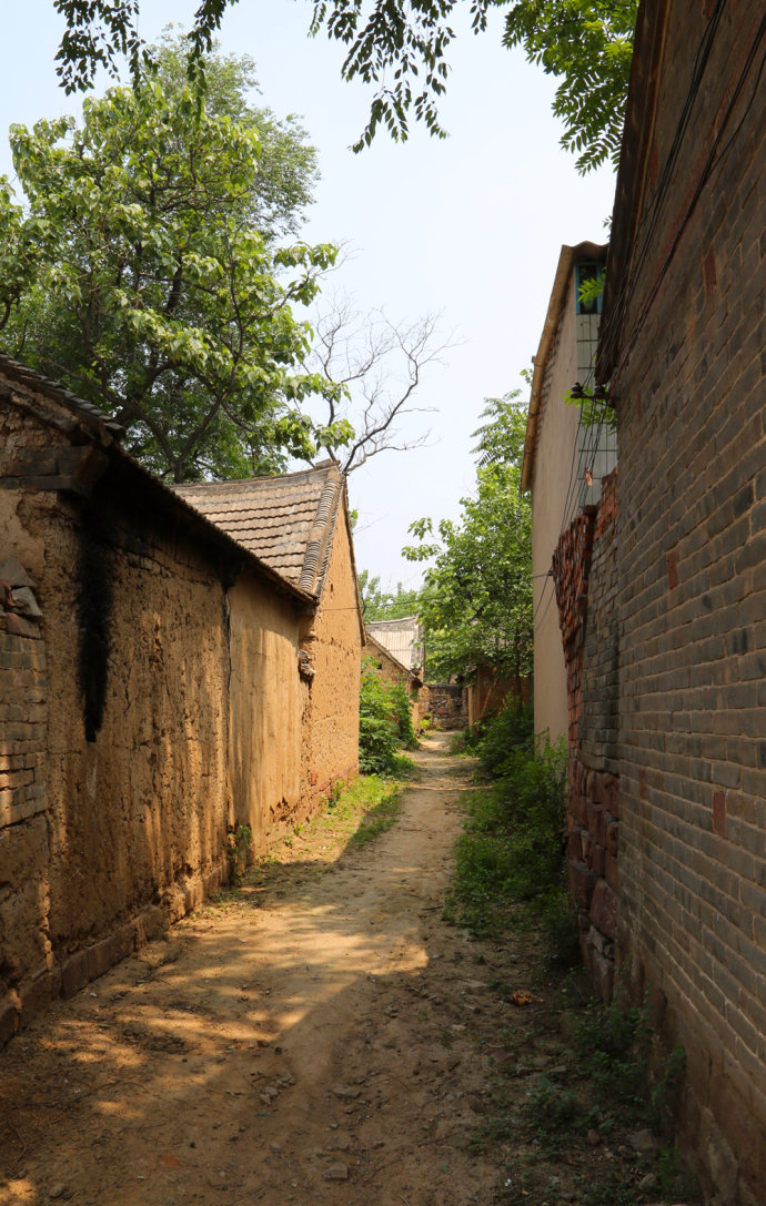 临沣寨中原第一红石古寨,河南古寨临沣寨的传说