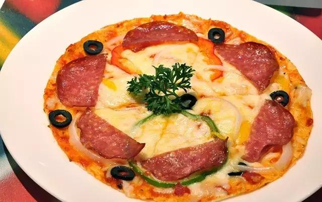 30选1,全广州最抵食的好吃披萨找到了!团长用生命亲测!