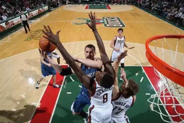 骑士新援，“诗人”拉里桑德斯到底何许人也？