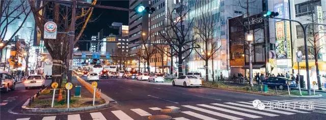 拉面 · 自动贩售机 · 雪｜云之彼岸的日本欢脱之旅